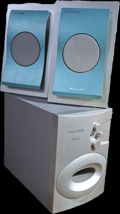 Колонки Стереосистема Microlab самбуферы.