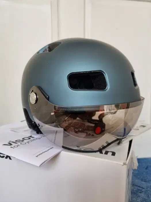 Casca bicicleta Uvex Rush visor noua