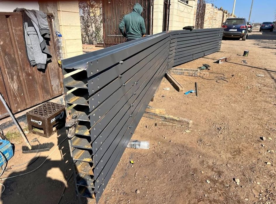 Vând hala metalica 10x20 la promoție 2800e din profile fara teava