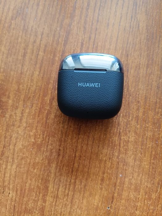 JBL Flex и HUAWEI Freebuds Se3