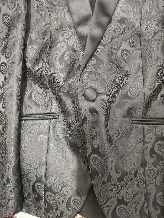 Costum de ceremonie Expresiv Satu Mare