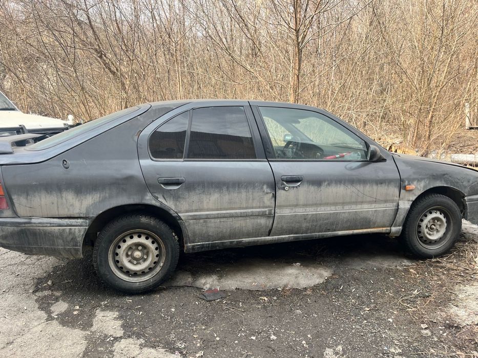 Продам ниссан примера Р10