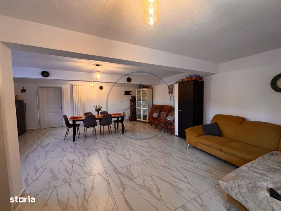 Cabana 180mp Piatra Fantanele