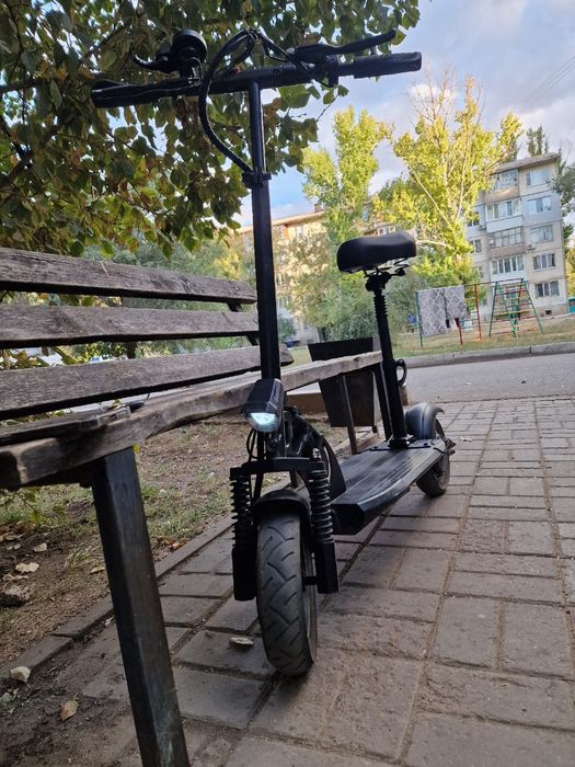 Продам электросамокат