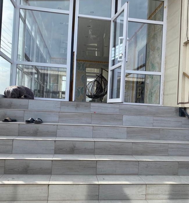 Коттедж  сдаю в рудном