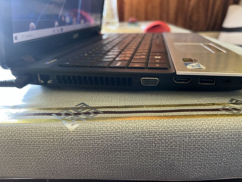 Acer Aspire E1-531G