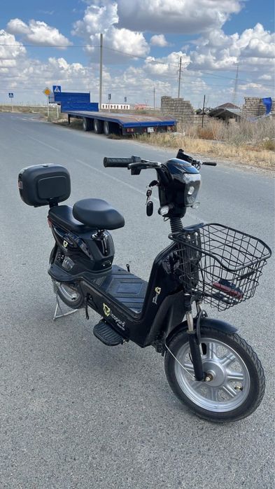 Скутер электронный