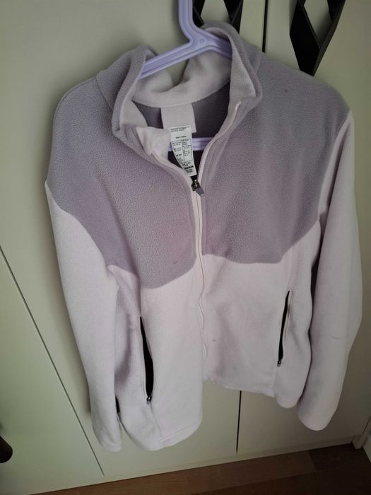 Trenci ,bluză marimea S cea mov cadou