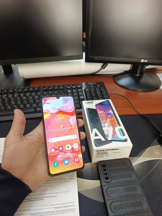 Samsung A70 128gb(2021)iwlawi zur aybi yuq tozza telefon