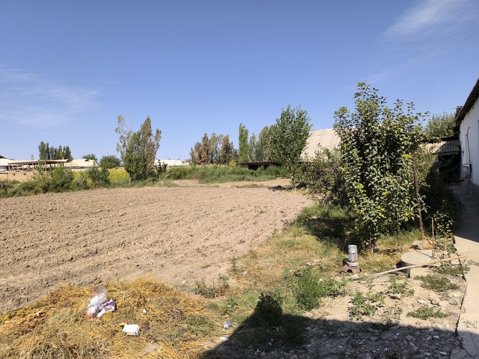 Сырдарье срочно продается большой дом