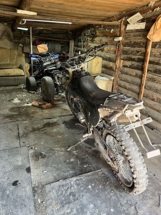 Продам эндуро 250 кубов