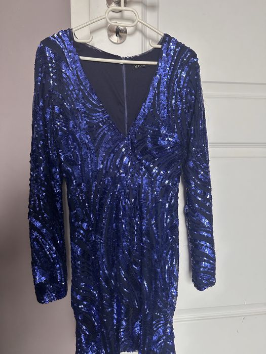 Страхотна рокля с пайети