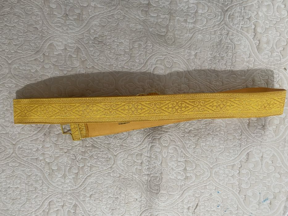 Продам ремень парадный, перчаткм, аксельбант