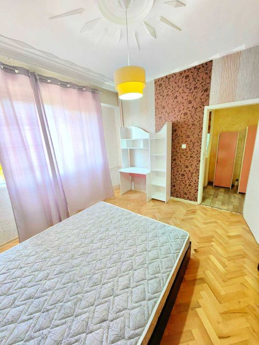 Дава се под наем Двустаен апартамент в Перник, Изток - 65 кв.м за 331.5 € - Снимка #6