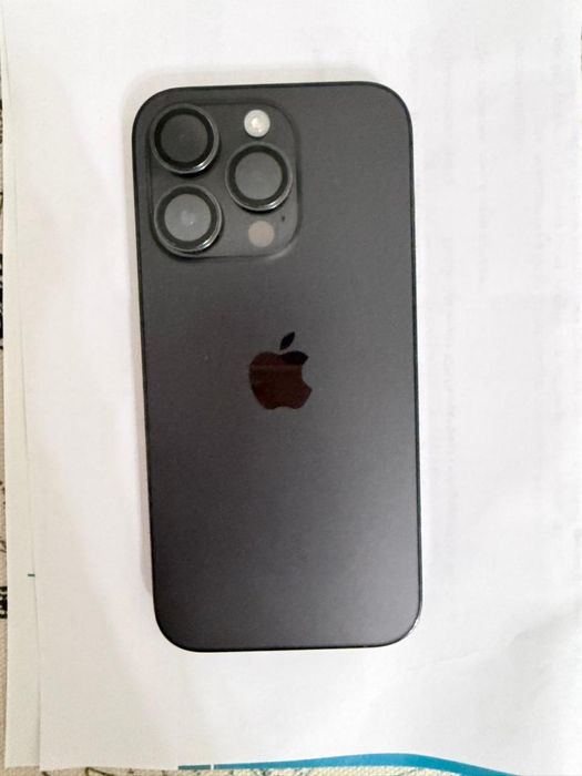 Продам Айфон 14 про