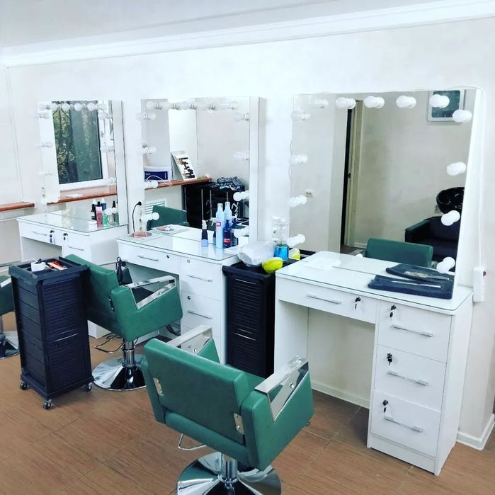 Визажные столики