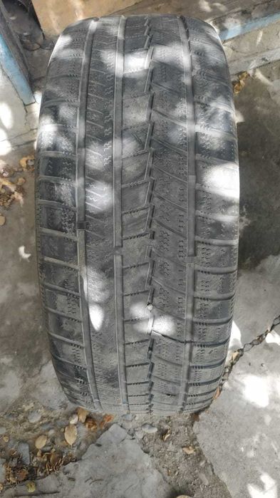 б/у Зимние Шины 235/55 r18