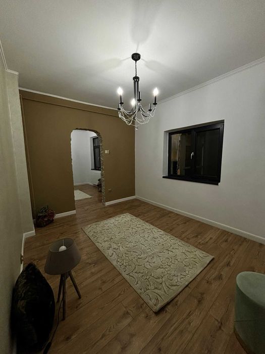 Casa zona Metrou Grivita-Domenii