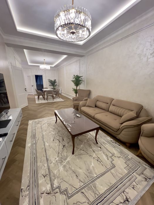 Аренда элитная квартира в центре! Дархан.