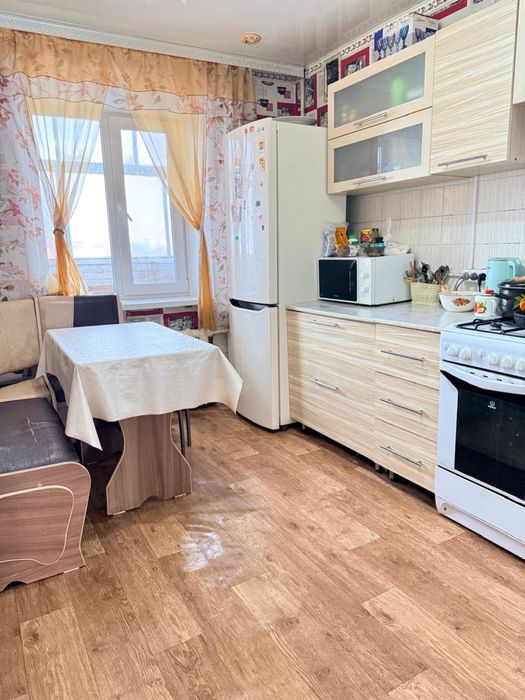 Сдам 3 комн квартиру автогородок