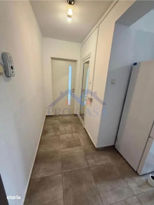 Apartament 2 camere decomandat, Cetate, zona bulevard