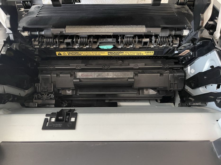 Продам 3в1 принтер Canon MF4750