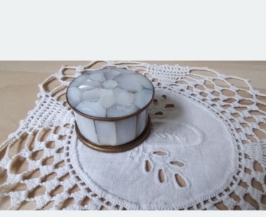 cutie sidef delicată, handmade