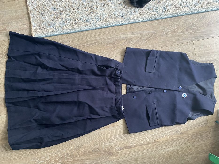 Продам Школьная форма для девочек