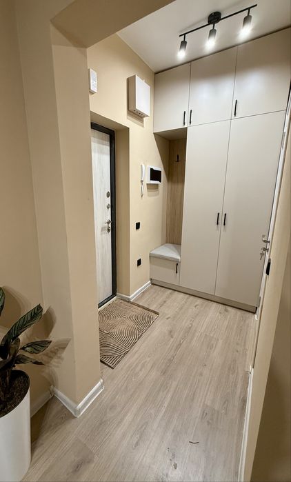 Продается 1 комн-2 этаж , Golden House -Assalom Sohil