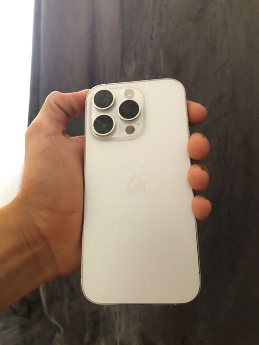 Продам Iphone 14 pro