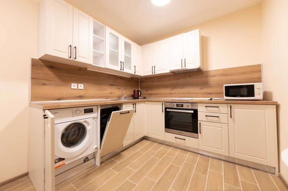 Дава се под наем Едностаен апартамент в София, Лозенец - 65 кв.м за 497.25 € - Снимка #2