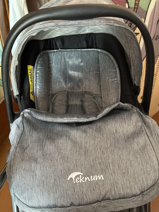 Детская коляска.