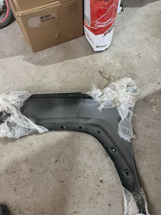 Продам крыло на туксон