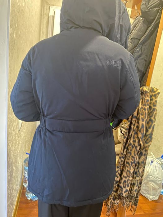 Продам верхнюю одежду