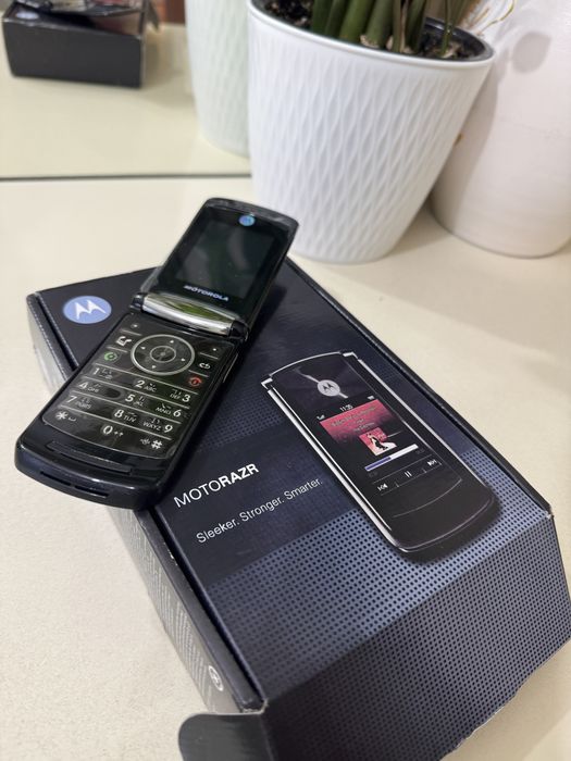 Motorola V8! Сатылады! Новый! Пленкасын өзің ашасың!