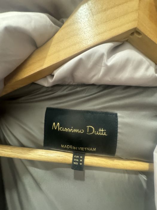 Продам зимний пуховик Massimo  dutti
