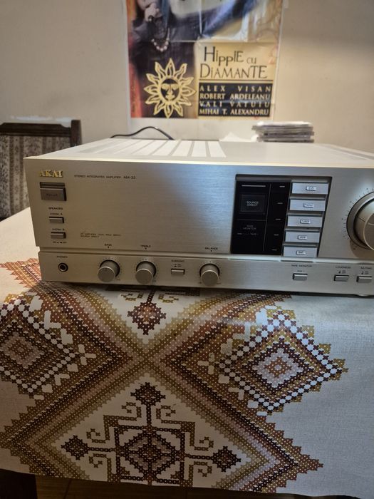 Akai am 32 statie  (akai sony)