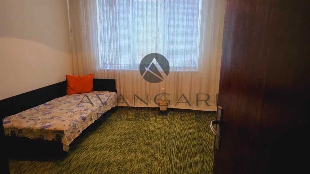 Продава се Многостаен апартамент в Пловдив, Христо Смирненски - 140 кв.м за 1443 €/кв.м - Снимка #7