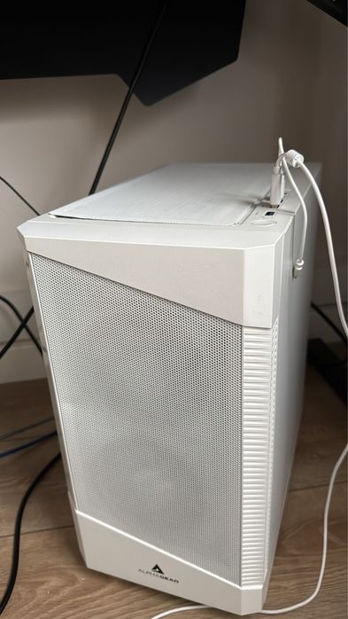 Vand PC GAMING RTX 4070  unitate plus monitor gaming
