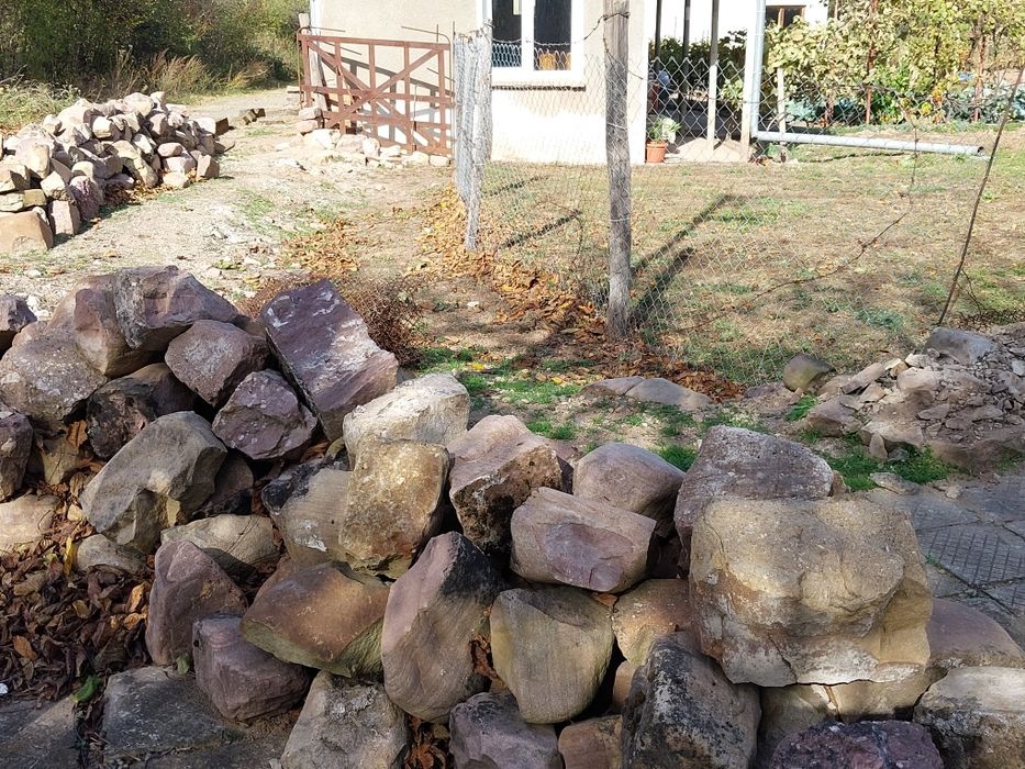 Дялан камък - ЗИД