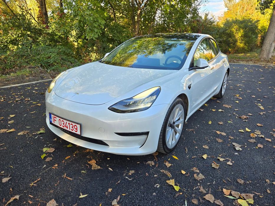 Tesla Model 3 Tesla Model 3 Long Range Dual Motor FaceLift (Refresh) cu pompa de cal
