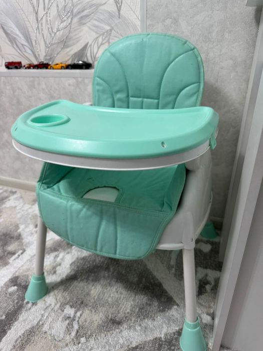 Продам детский стол