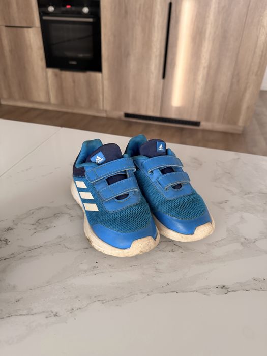 Обувь на мальчика размер 26-28