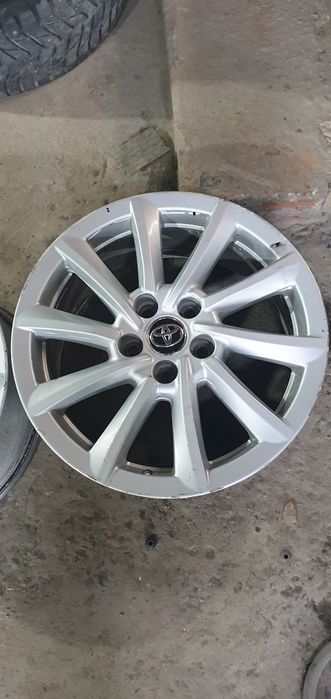 Оригинал диск от камри 75