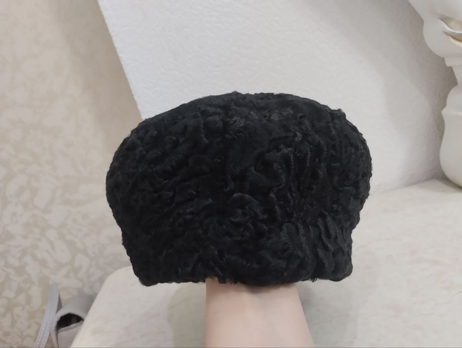 Qorako'l teriban palto shapkesh kati