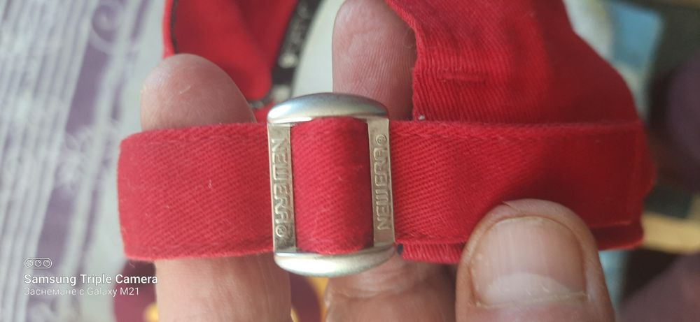 Шапки с козирка с  оригинален произход