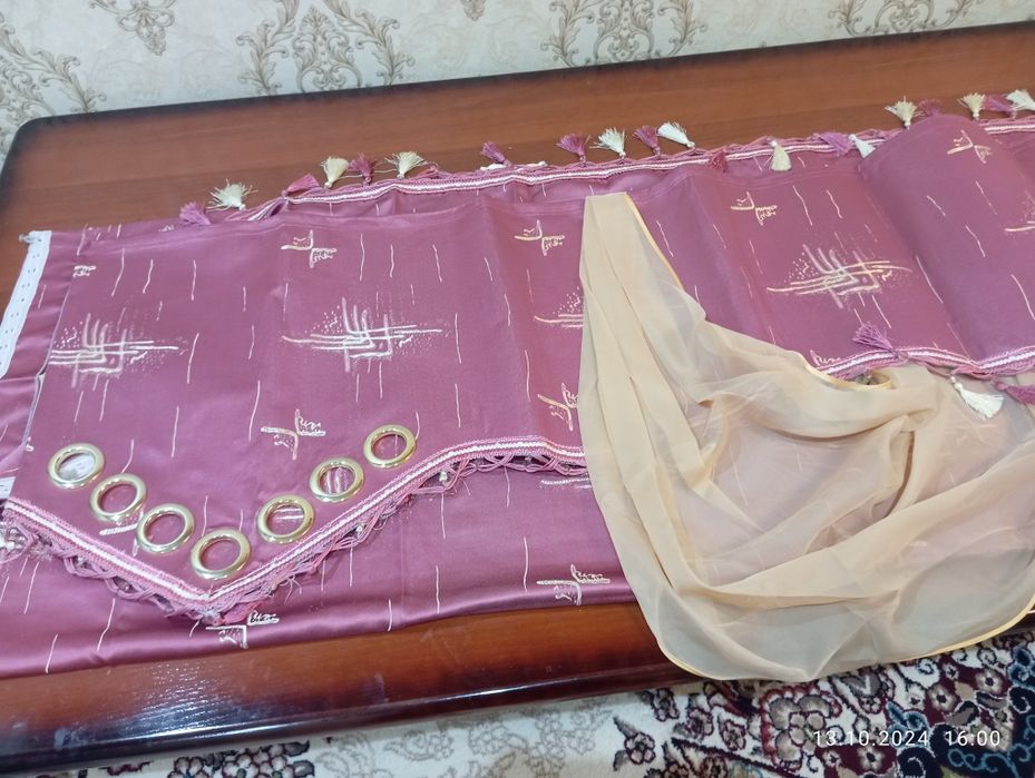 Парда сотилади холати зур