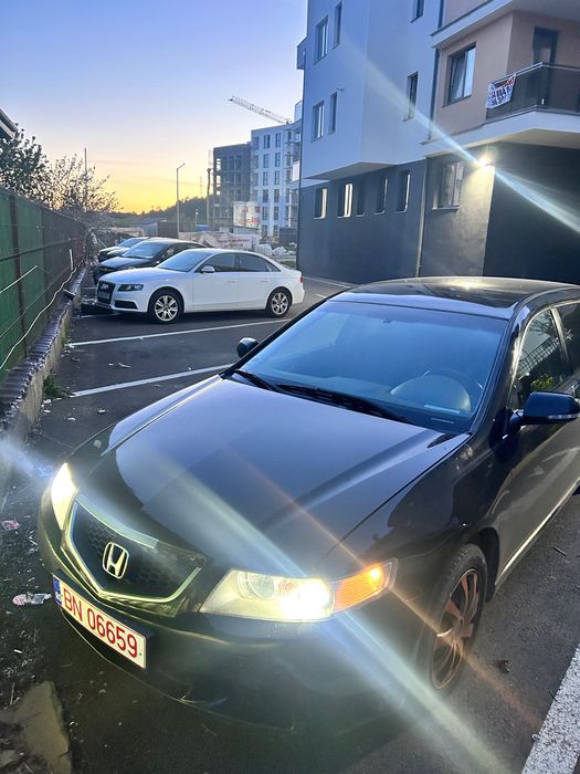 HONDA Accord 2004 — imagine 3