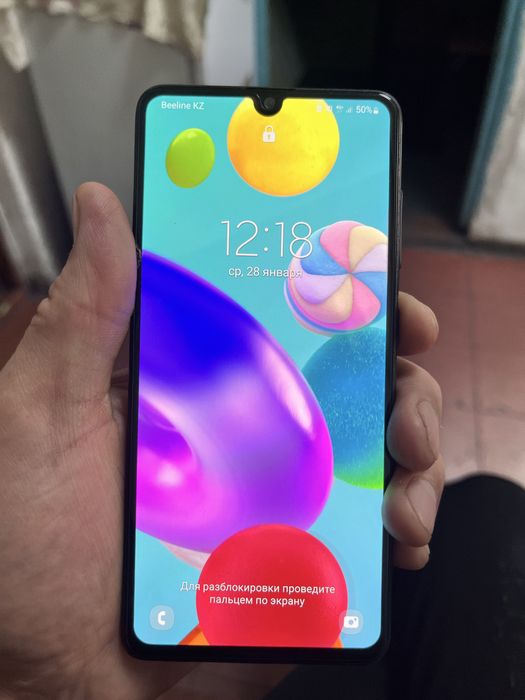 Продам Самсунг А41