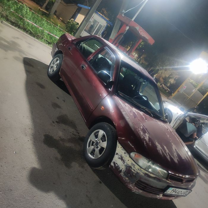 Продам машину срочно